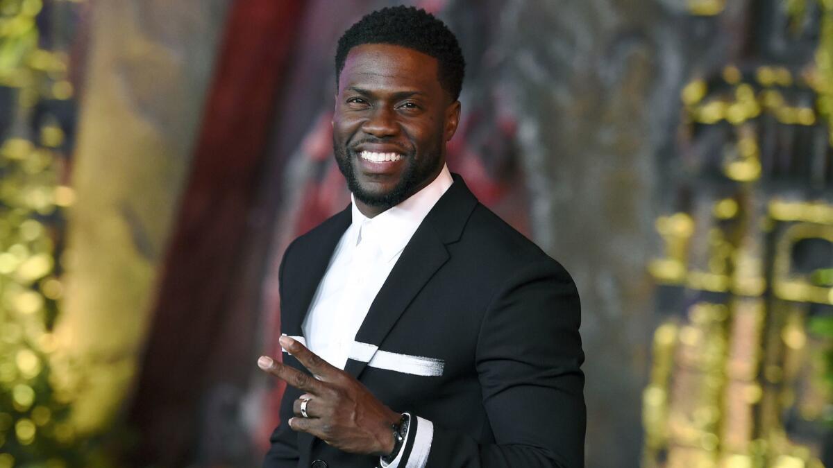 Kevin Hart has stepped down as host of the 2019 Academy Awards.