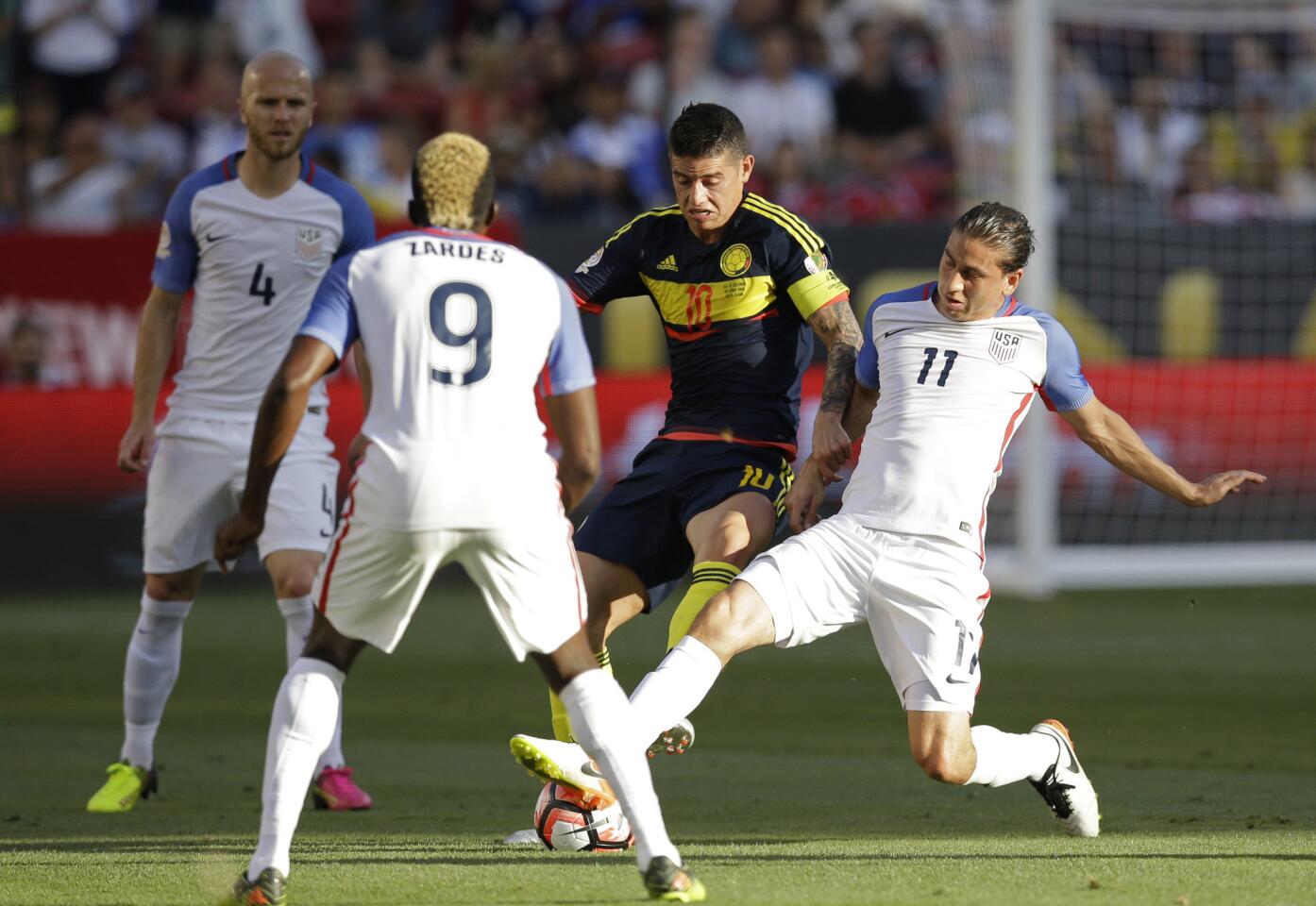 APphoto_Copa America Centenario Soccer US Colombia