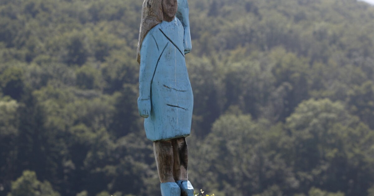 Melania Trump Statue Set On Fire In Slovenia Los Angeles Times