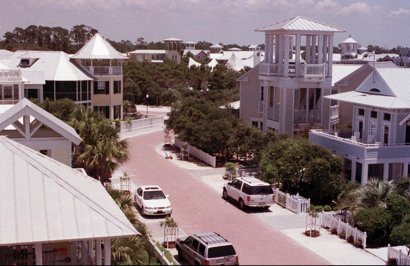 Seaside, Fla., shown June 19, 1998, had just the picture-perfect, made-for-TV look that movie makers wanted as the setting for their fake Utopia in "The Truman Show.'' People who live, work and visit here, however, say it is the real thing, although it can be difficult at times to separate movie fiction from the facts of Seaside life.