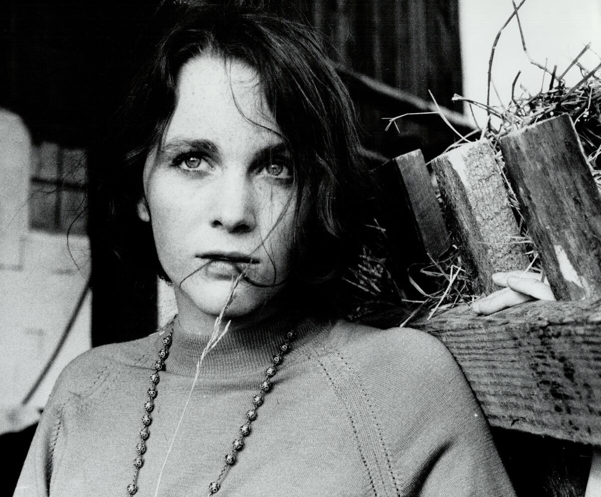 Tisa Farrow dead: Actor and Mia Farrow's sister was 72 - Los Angeles Times