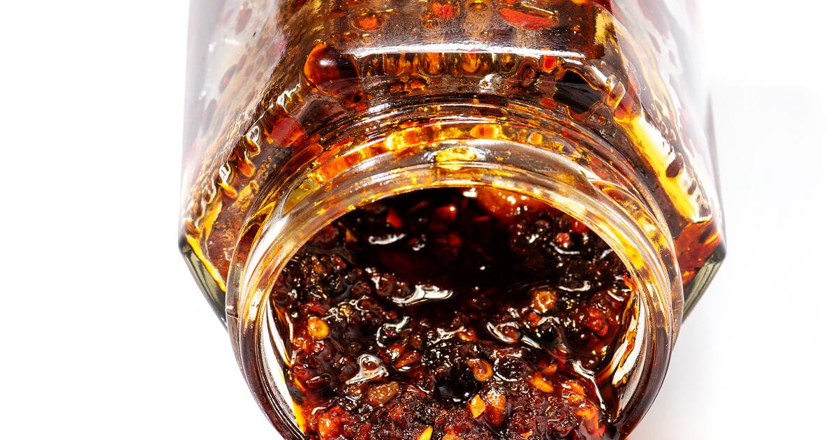 Momufuku responds to backlash in trademark war over chili crunch