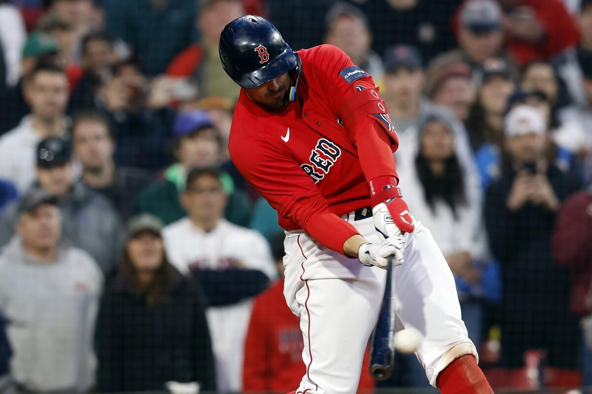Red Sox capitalize on error, Duvall hits walk-off homer - The San Diego  Union-Tribune