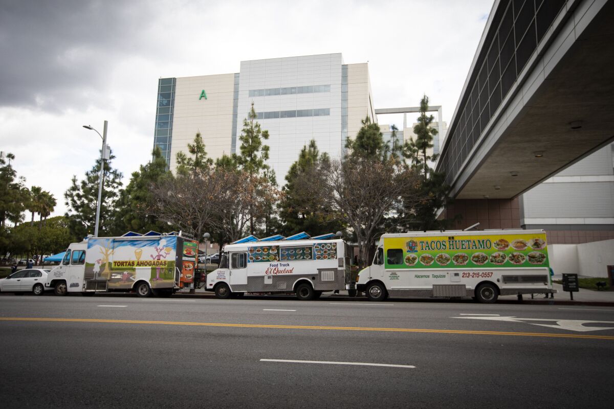 Food trucks outside County-USC Medical Center 