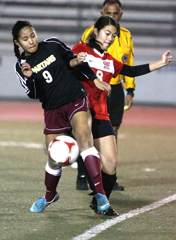 Photo Gallery: La Canada v. Glendale nonleague girls soccer