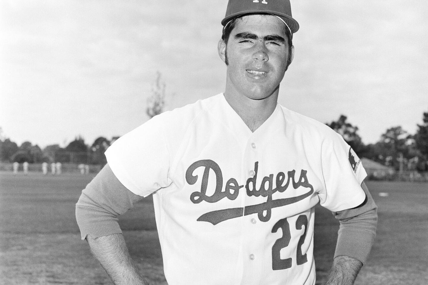 Bill Buckner, a hitting machine known for a fielding error, dies at 69 -  Los Angeles Times