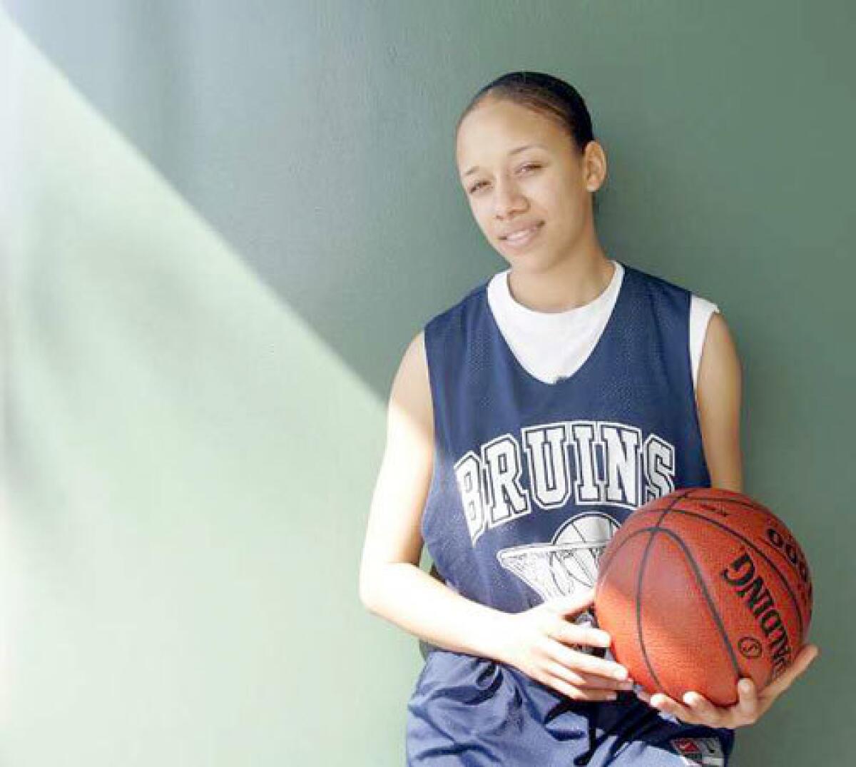 Pacific Hills sophomore point guard Bree Richardson , Pooh's daughter, is making a name for herself.