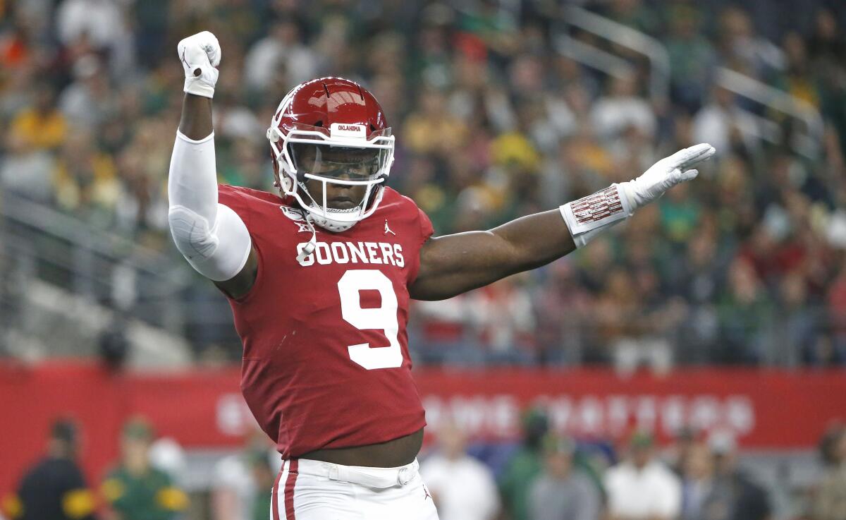 Oklahoma's Kenneth Murray reacts during the 2019 Big 12 championship.