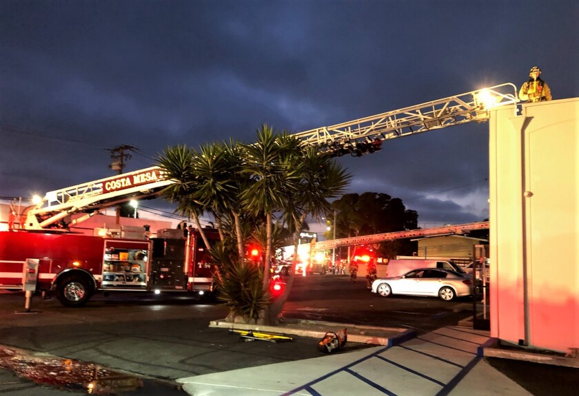 Firefighters Make Short Work Of Two Alarm Fire At Costa Mesa Laundromat Los Angeles Times Firefighters Make Short Work Of Two Alarm Fire At Costa Mesa Laundromat Los Angeles Times