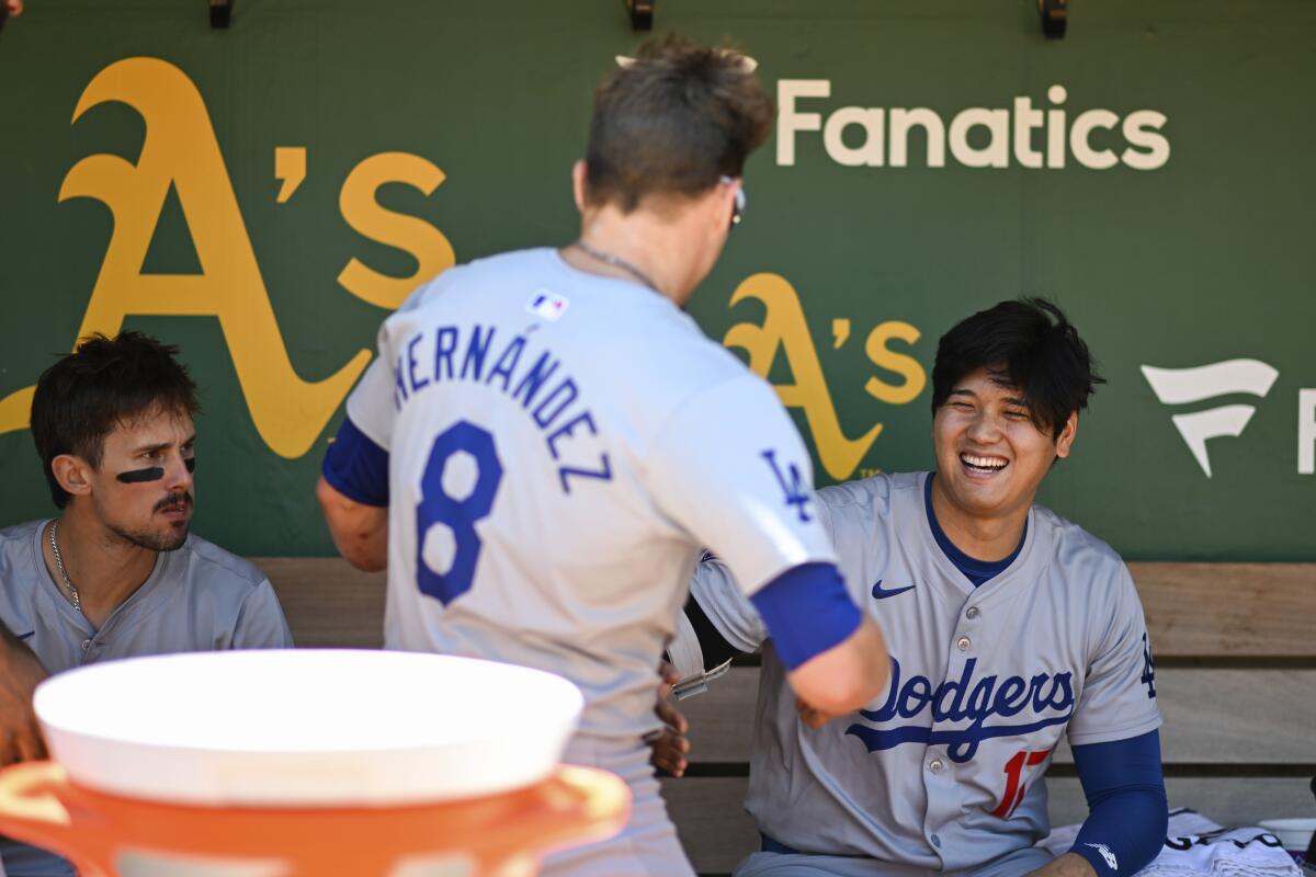 El puertorriqueño de los Dodgers de Los Ángeles, Enrique Hernández