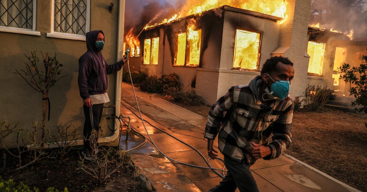 West Altadena rescue came nearly 4 hours before evacuations ordered, 911 records show West Altadena rescue came nearly 4 hours before evacuations ordered, 911 records show