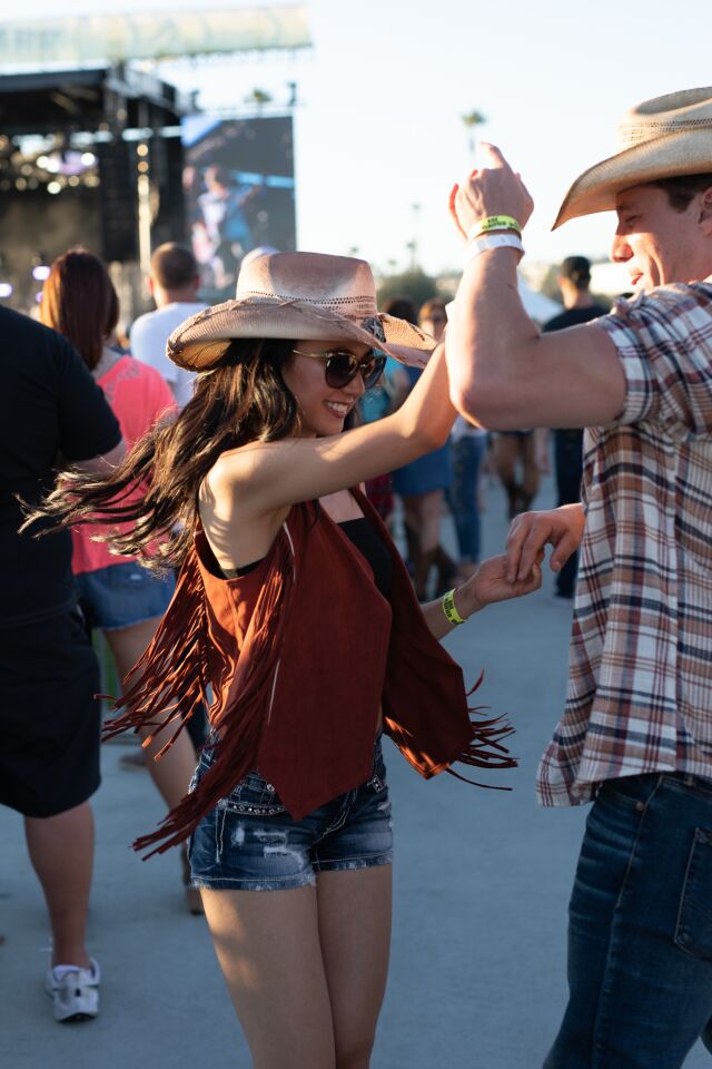 album-d259737381-downloads (1)/BootsInThePark.8.1.21_WR-9769.jpg