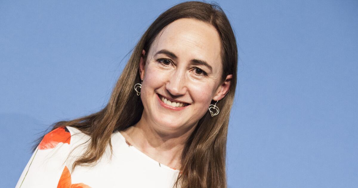 Author Sophie Kinsella reveals that she's had brain cancer since 2022: 'All is stable'