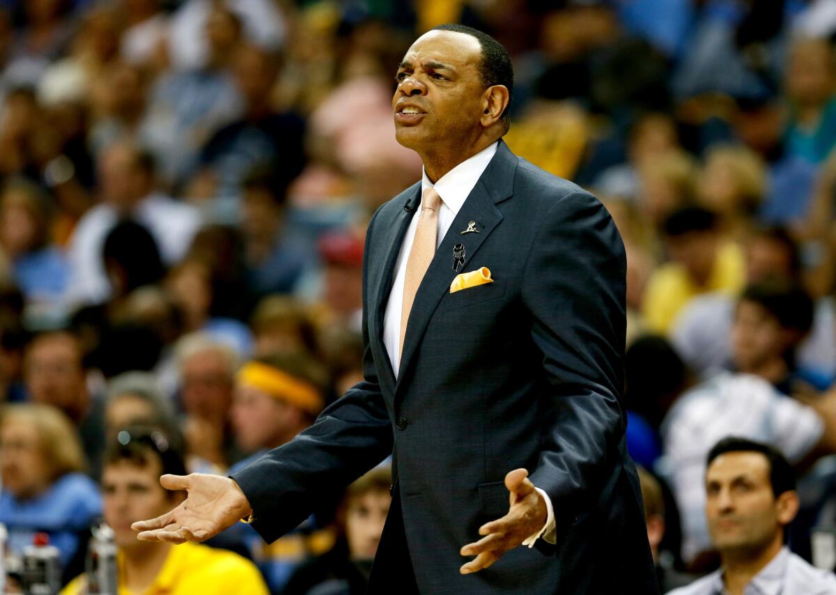 Lionel Hollins' contract will not be renewed by the Memphis Grizzlies despite taking the team to the Western Conference finals.