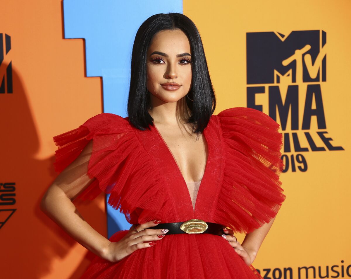 Becky G: 'No soy un modelo a seguir, soy uno real' - Los Angeles Times