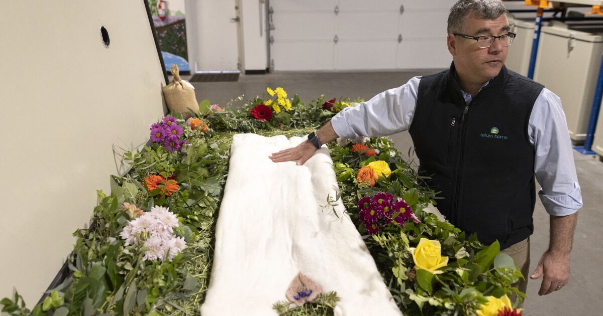 Envie d’un enterrement “vert” ?  Donnez votre corps à la science