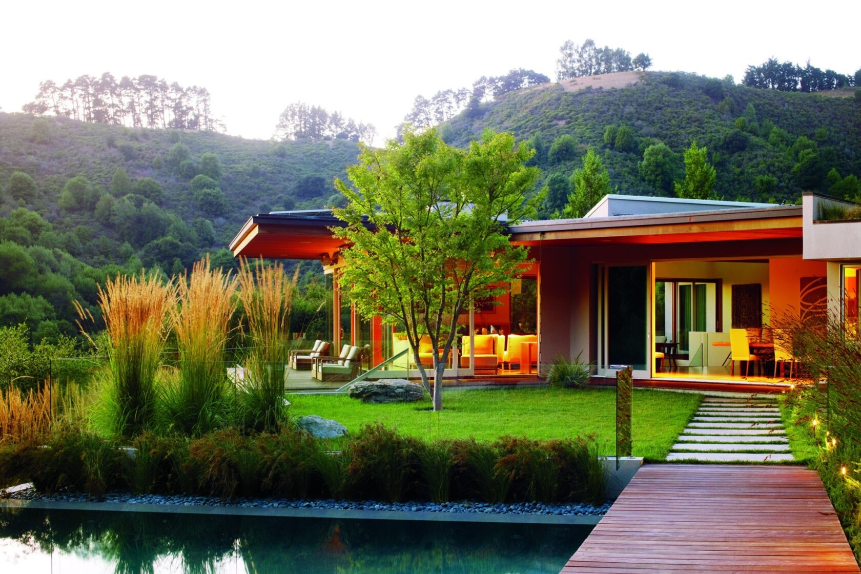 Sunset Updates Its Garden Design Advice In Western Garden Book Of