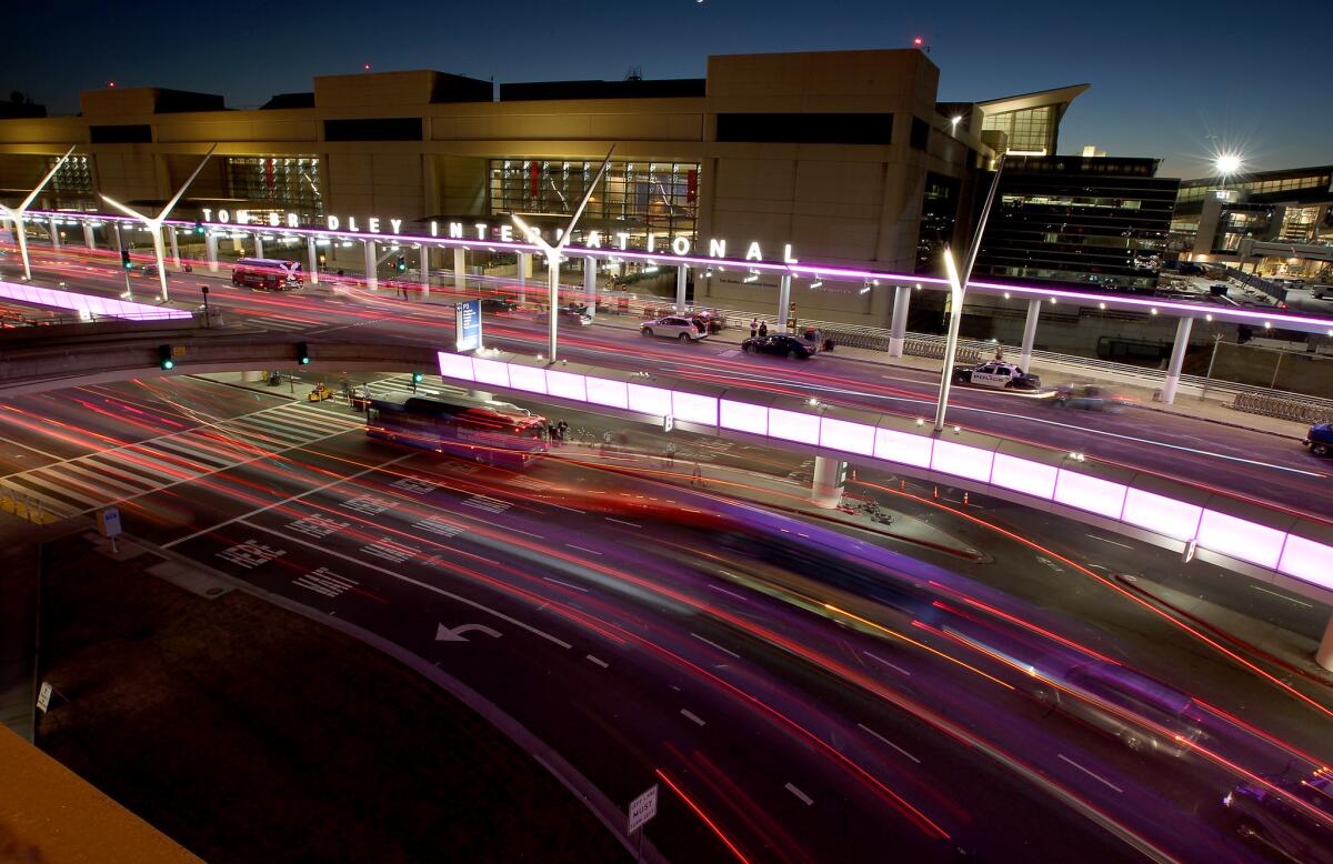 Federal infrastructure for the 1%: Los Angeles International Airport will be getting a special waiting area for celebrities and the wealthy.