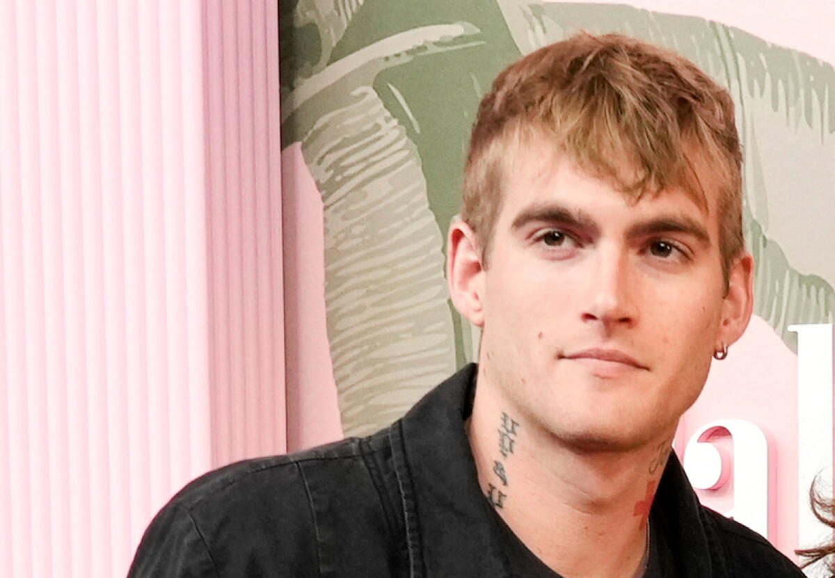 Presley Gerber, son of model Cindy Crawford, dies at age 27 - Los Angeles Times