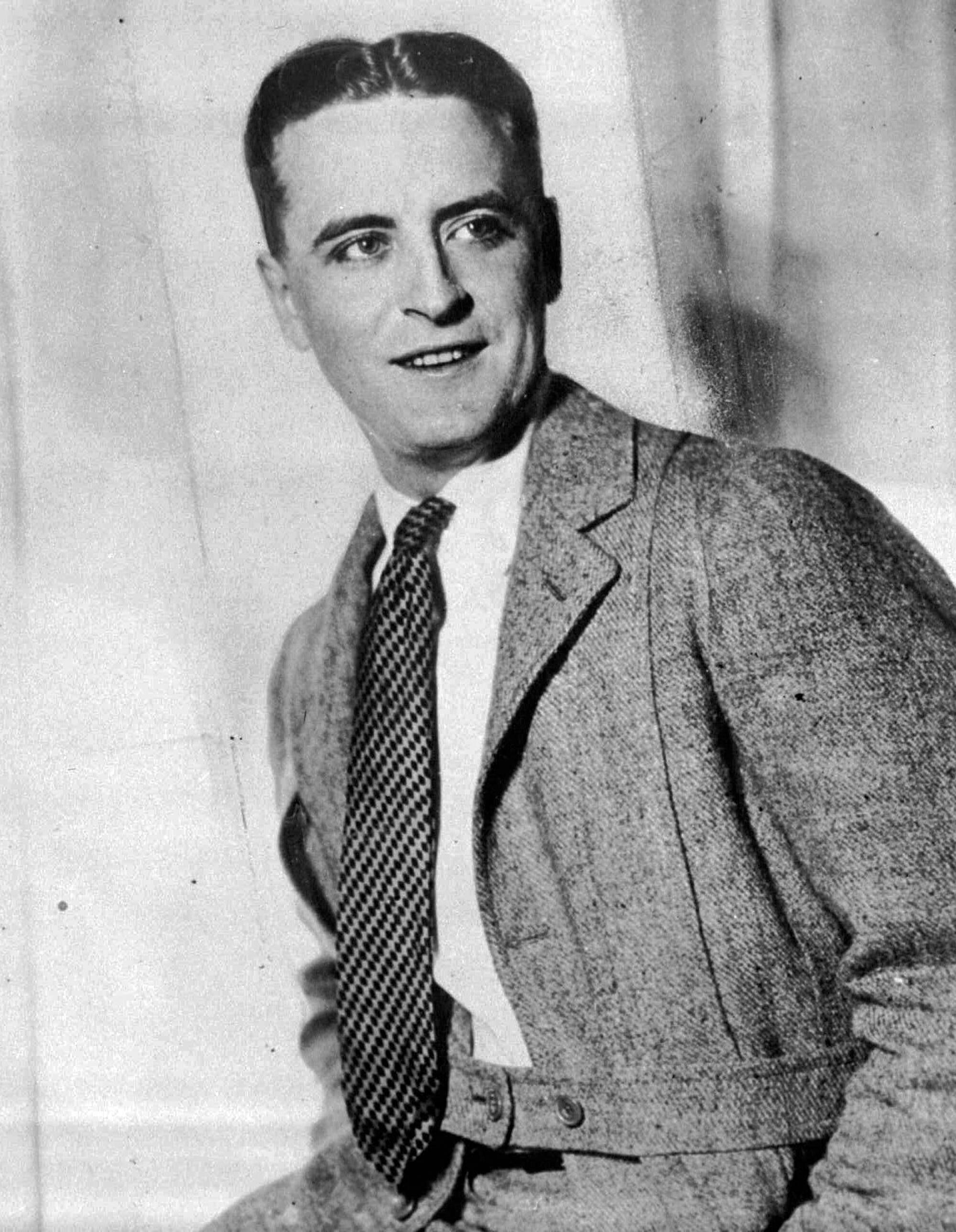 1920s photo of writer F. Scott Fitzgerald