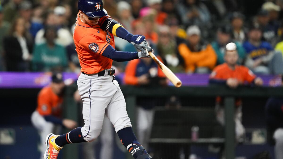 Houston Astros to develop downtown entertainment center - Houston Business  Journal