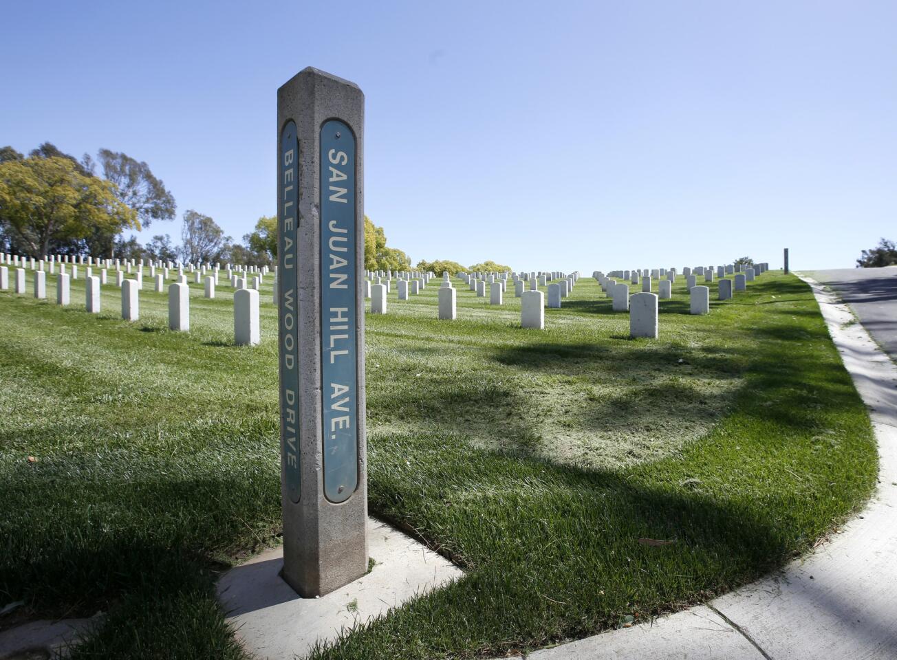 L.A. Walks: Los Angeles National Cemetery