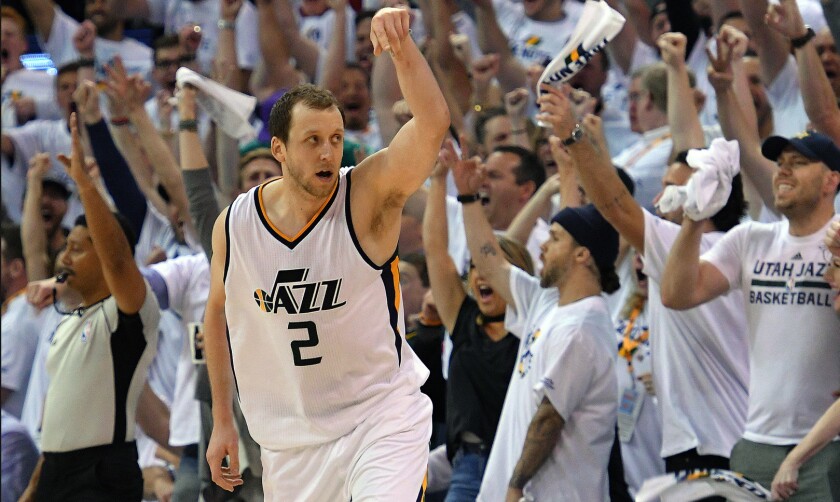 Best Game Ever Joe Ingles Went Scoreless But Won A Title Los Angeles Times