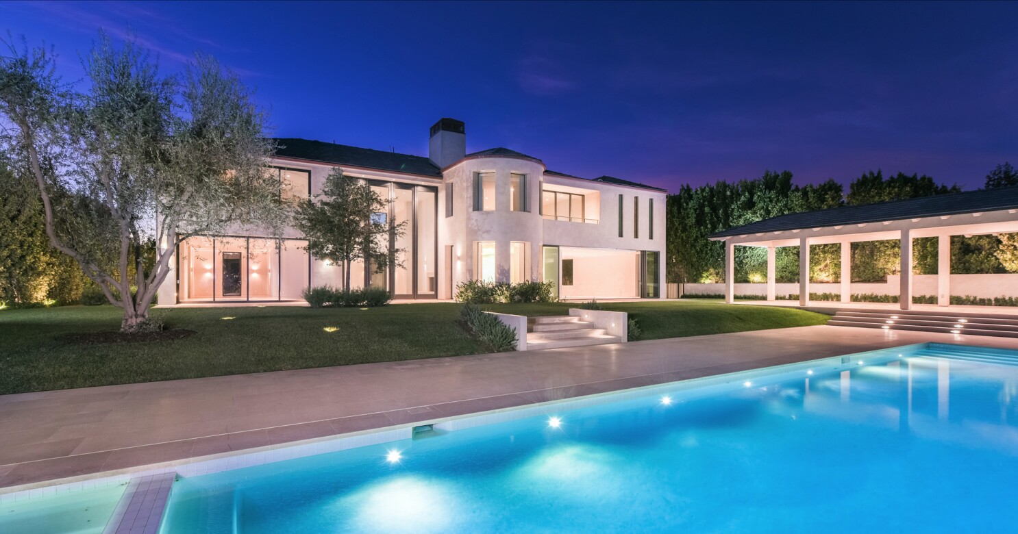 Kim And Kanye S Former Bel Air Mansion Sells At A Multimillion Dollar Loss Los Angeles Times