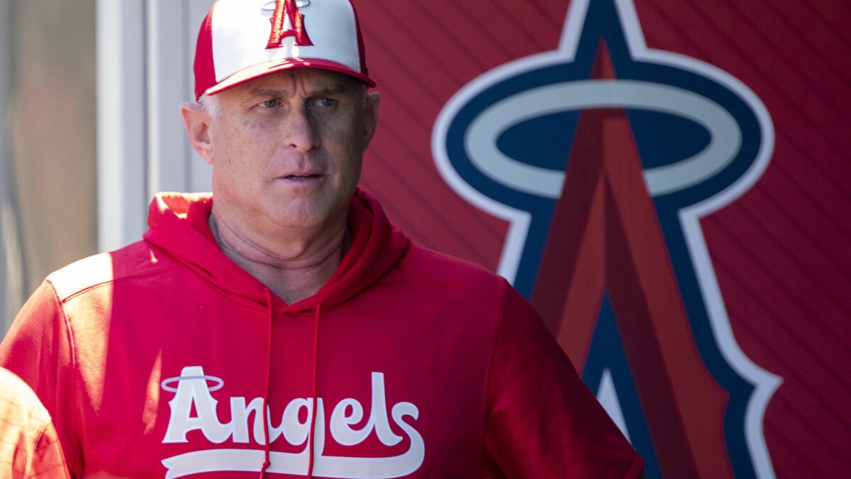 Angels manager Phil Nevin sticks with plan, resting Mike Trout and