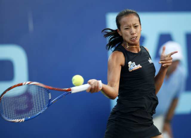 The Newport Beach Breakers' Anne Keothavong played against the New York Sportimes' Martina Hingis during a World Team Tennis match at The Tennis Club Newport Beach.