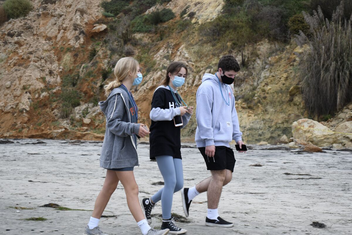 Hailey Hellenkamp, Kate Nelson, Jack Dekoker