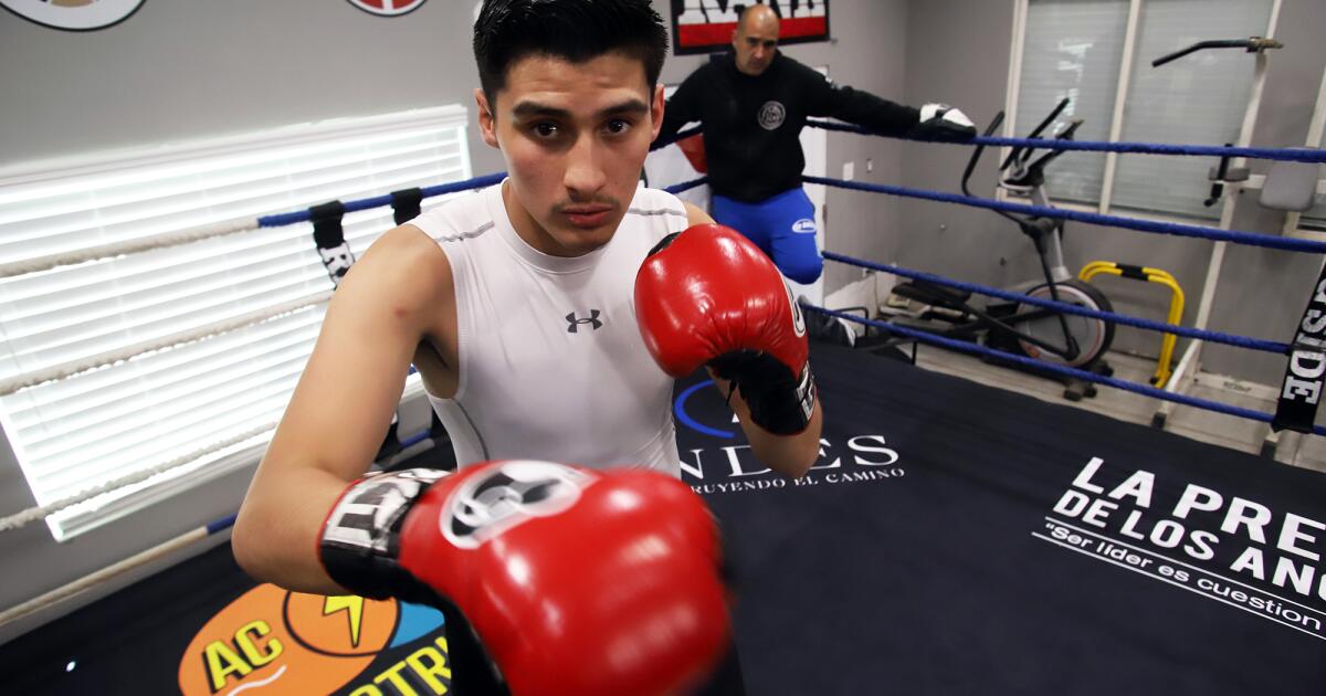 ¿Quién es el prospecto salvadoreño Sam Contreras Jr., sparring de Manny Pacquiao?