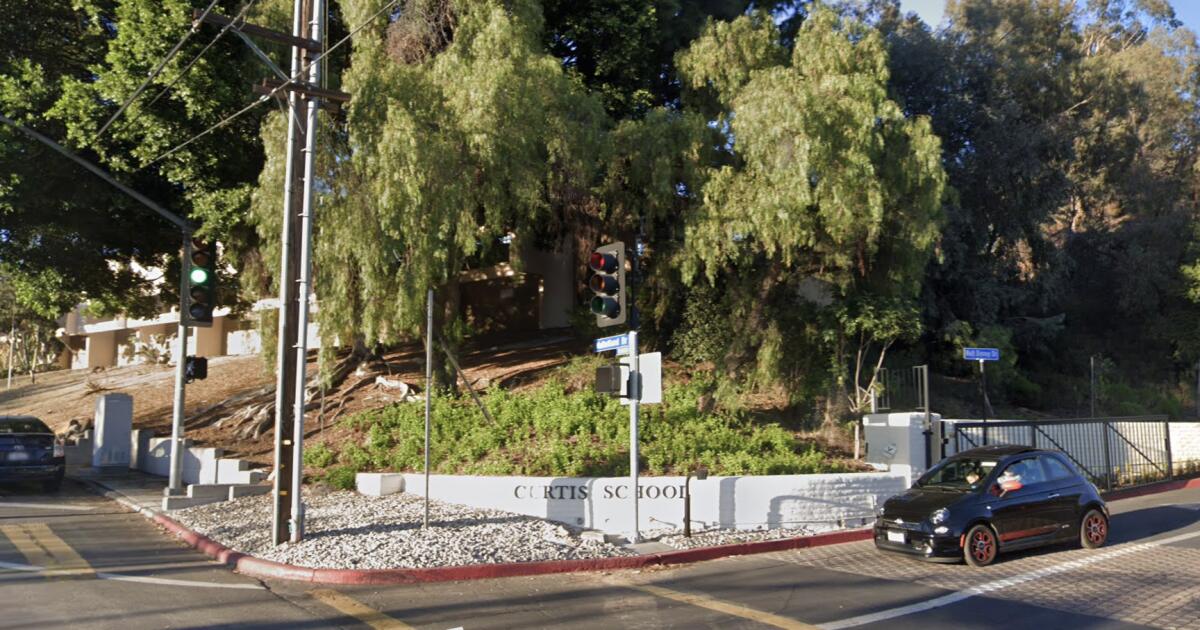 Parents sue elite L.A. school for expelling boy over squirt-gun emoji, rap Parents sue elite L.A. school for expelling boy over squirt-gun emoji, rap