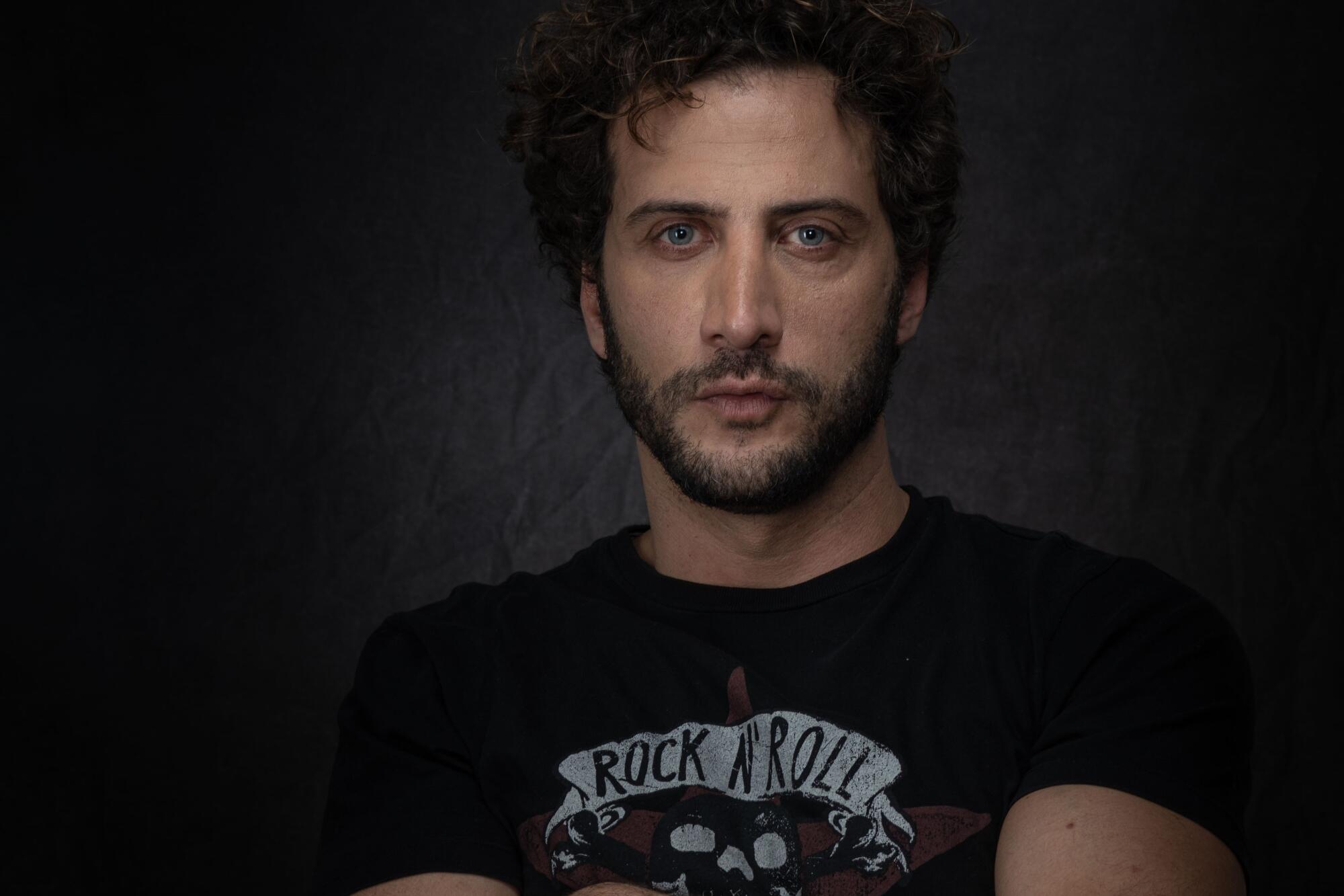 El actor argentino Luciano Cáceres en una imagen promocional.