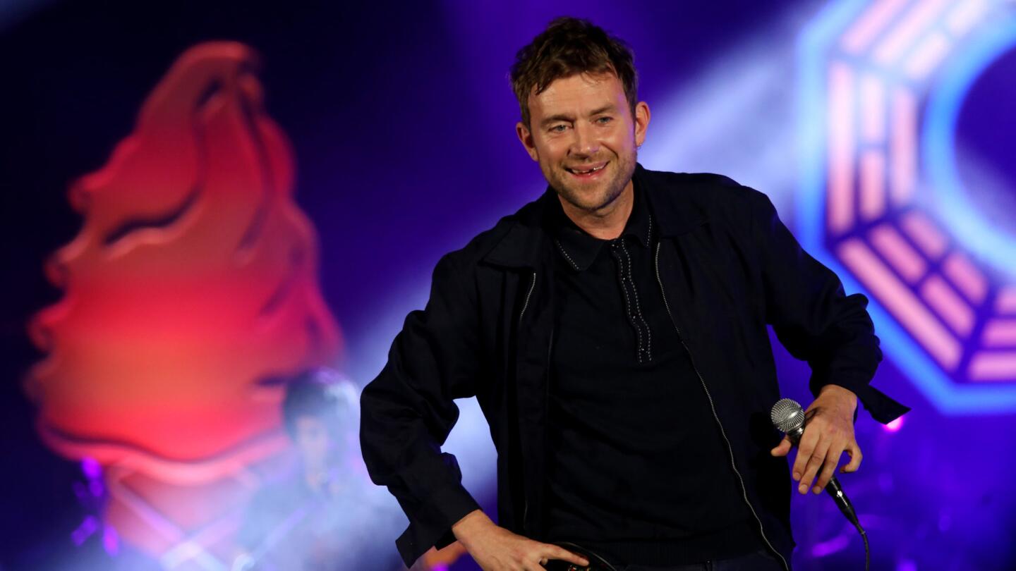 Blur Offers Memorable Night At Hollywood Bowl