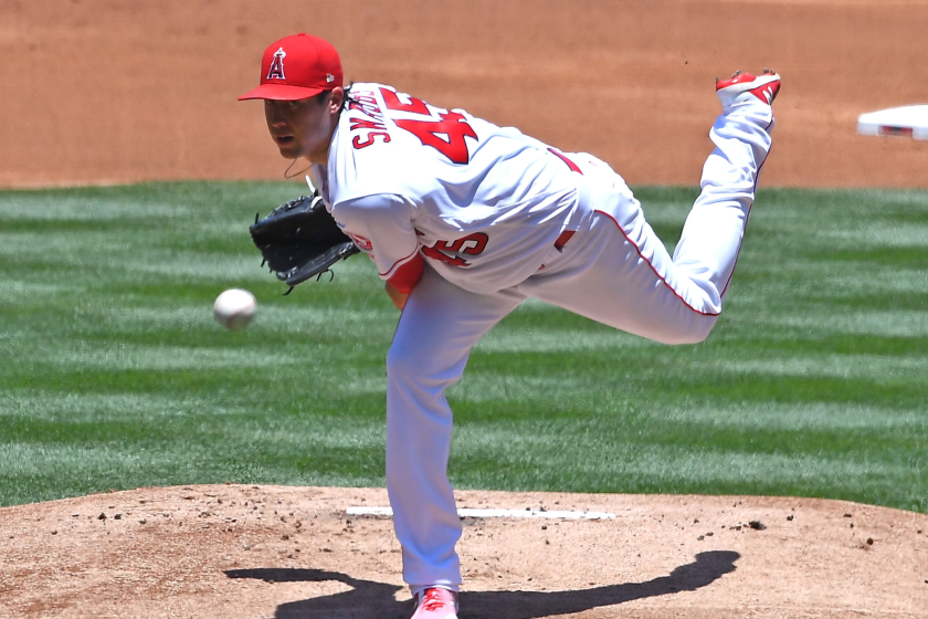Tyler Skaggs #45 of the Los Angeles Angels of Anaheim pitches