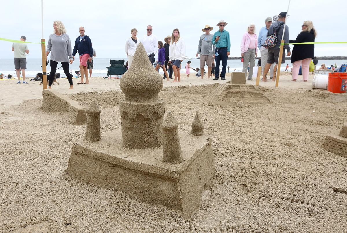 A sand replica of the Taj Majal.