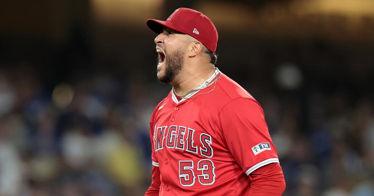 Shohei Ohtani's 455-foot home run can't save Dodgers in 10-inning loss to Angels