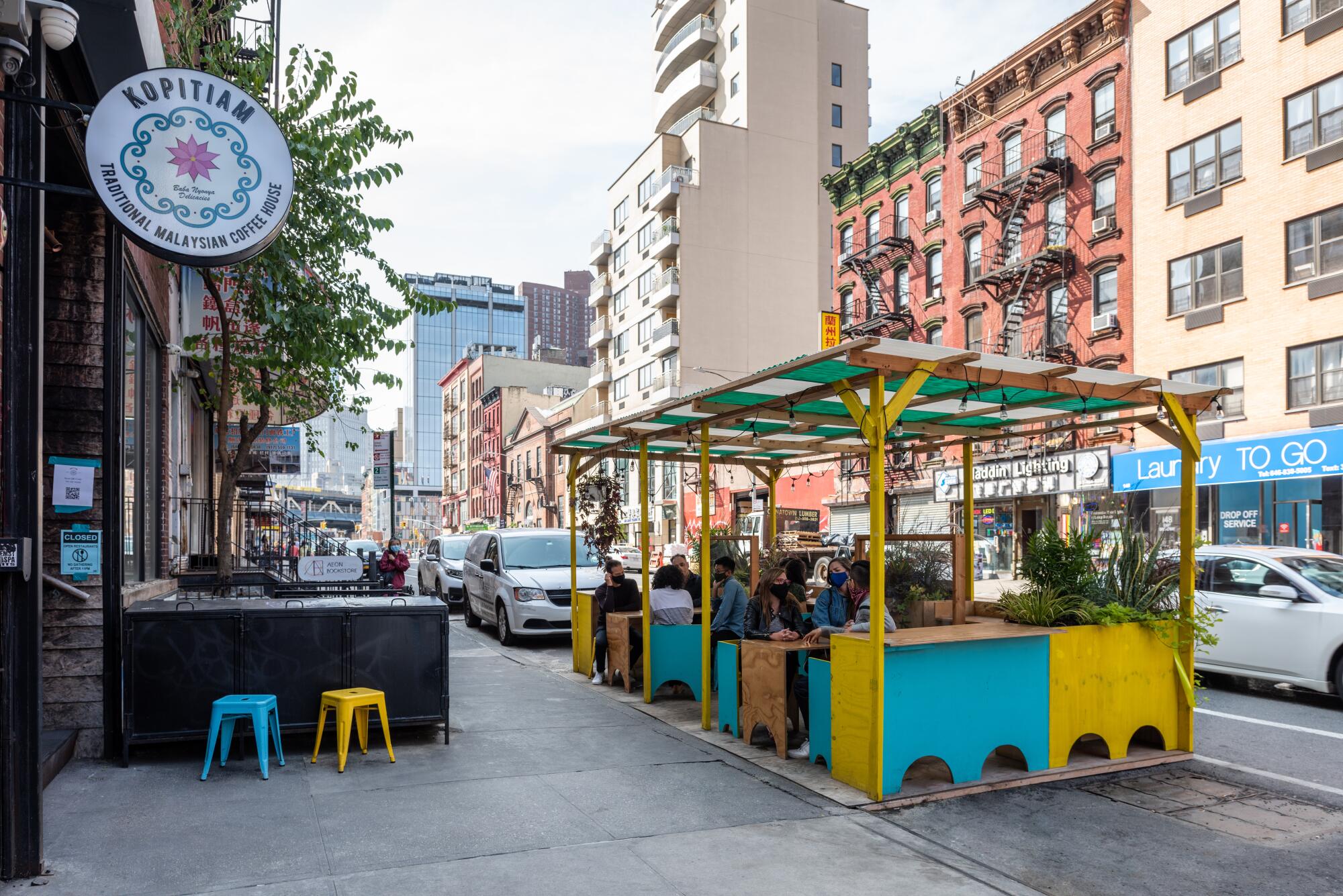 A Design Advocates outdoor dining parklet in New York.