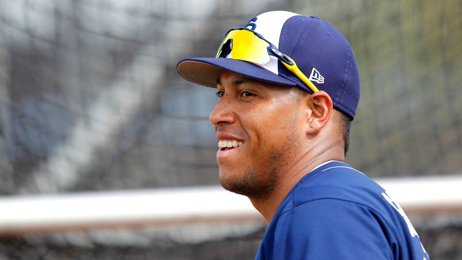 Padres trade Yangervis Solarte to Blue Jays; Craig Stammen