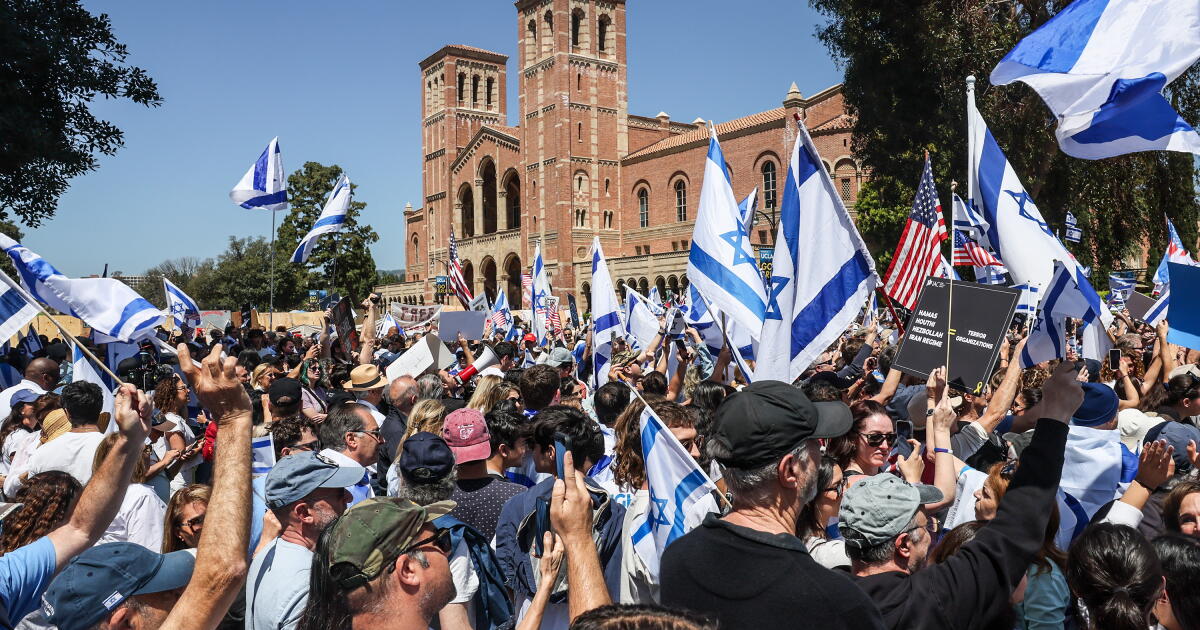 ADL'nin Los Angeles bölgesindeki kolejlere yönelik rahatsız edici şikayeti