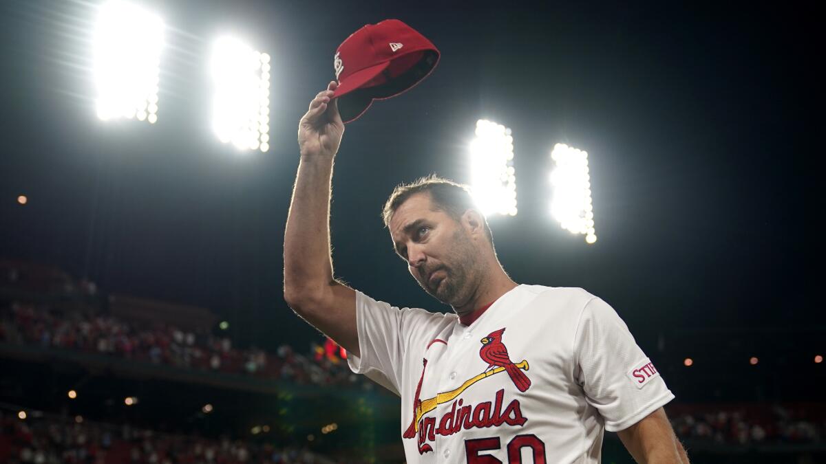 Adam Wainwright wins 200th to lead Cardinals to 1-0 victory over Brewers -  The San Diego Union-Tribune
