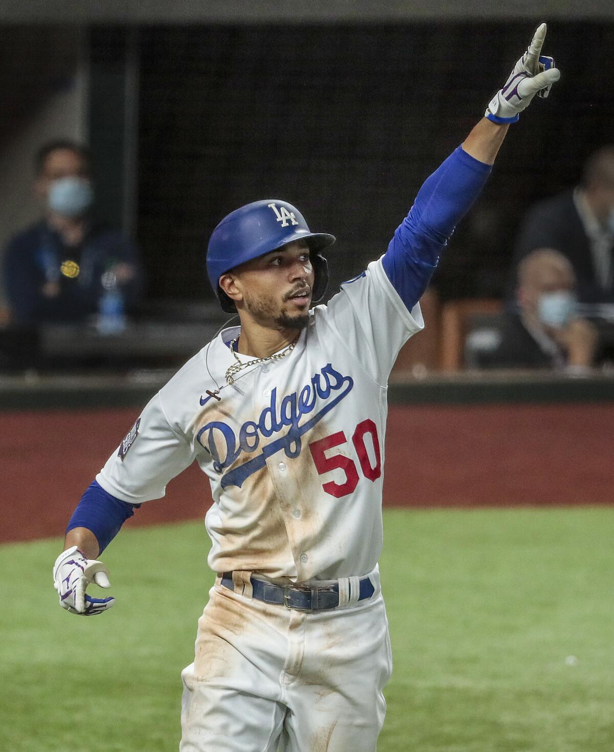 Dodgers right fielder Mookie Betts homers against Tampa Bay Rays.