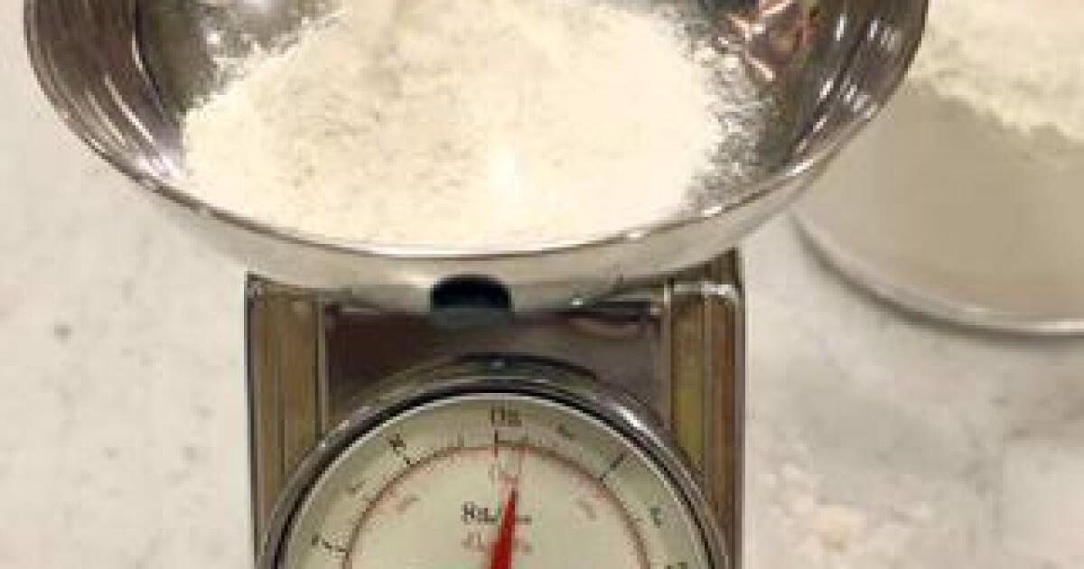 Sifting and measuring flour – Food Science Institute