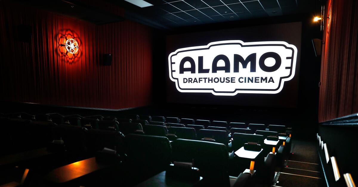 De nombreux films de congrès indépendants ont du mal à être distribués. Alamo Drafthouse essaie de changer cela. De nombreux films de congrès indépendants ont du mal à être distribués. Alamo Drafthouse essaie de changer cela.