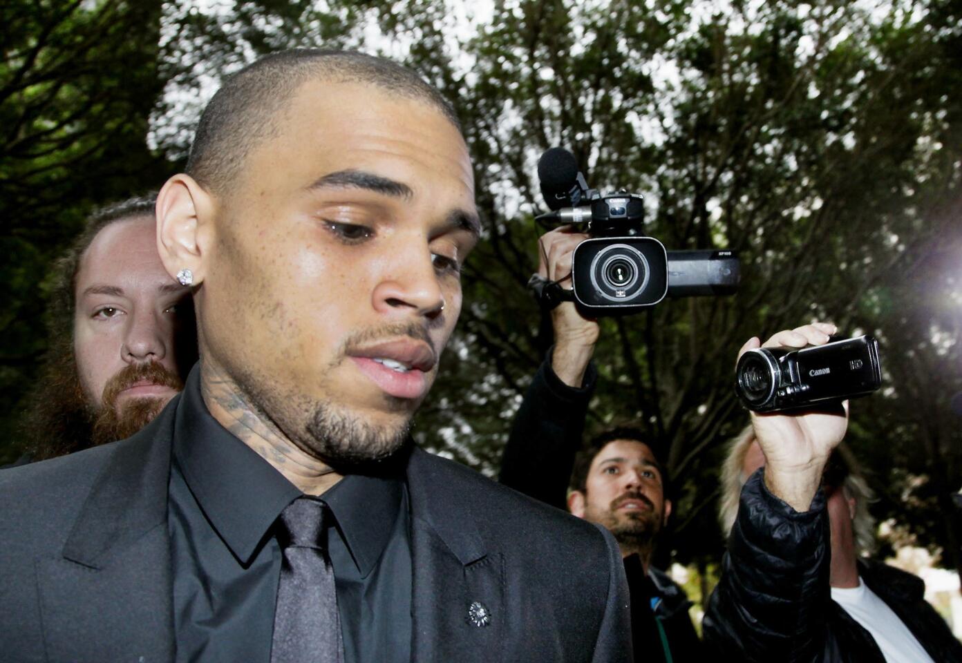 Chris Brown returns to rehab after tantrum