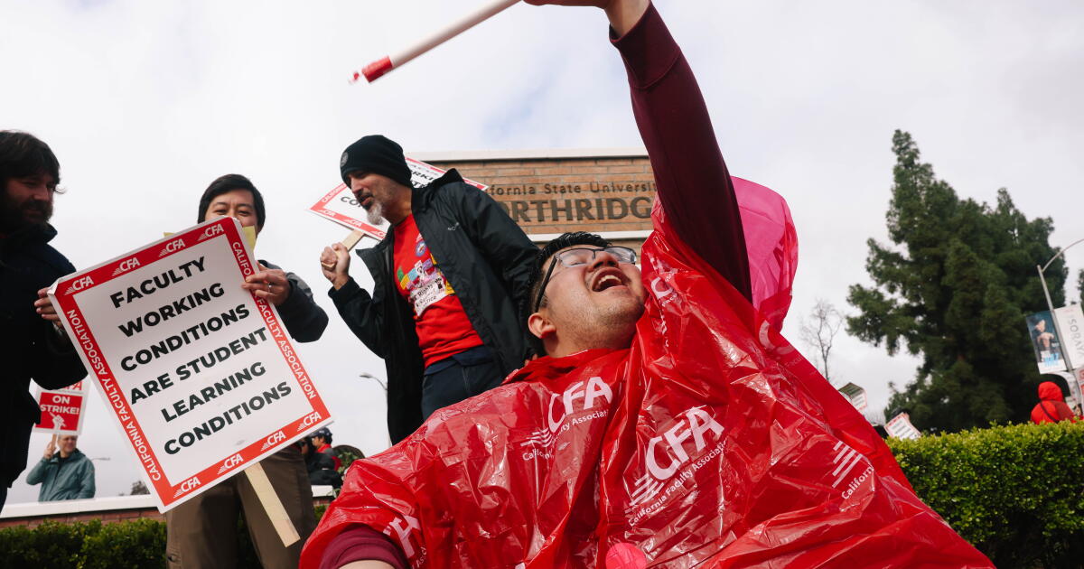 Csu Police Riot CSU and faculty reach speedy tentative pact, and not all are happy ...