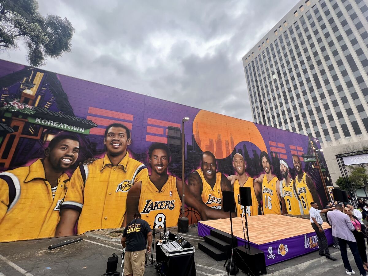 A mural in Koreatown depicting Lakers greats.