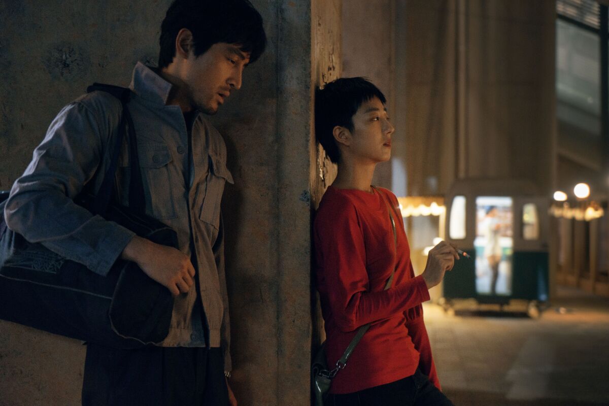 Hu Ge and Gwei Lun-mei in the movie "The Wild Goose Lake."