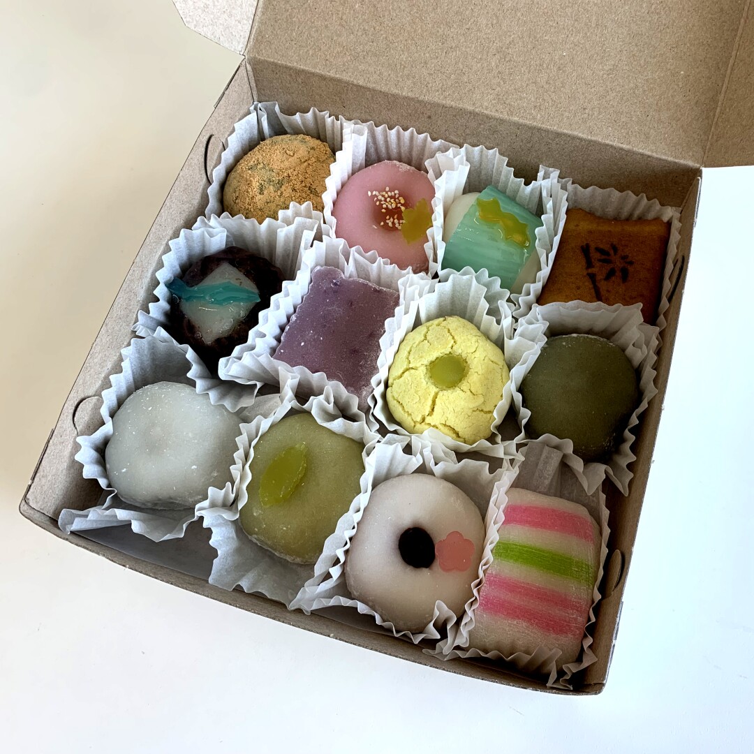 Fugetsu-Do 12-piece mochi selection